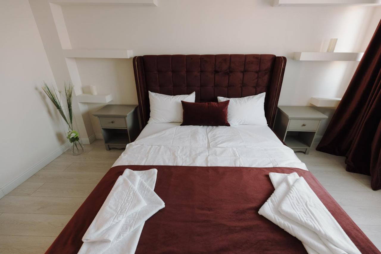 Bear'S Apartment Alba Iulia Exterior photo
